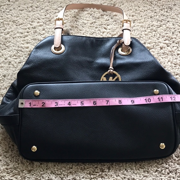 MK bag - Picture 7 of 8